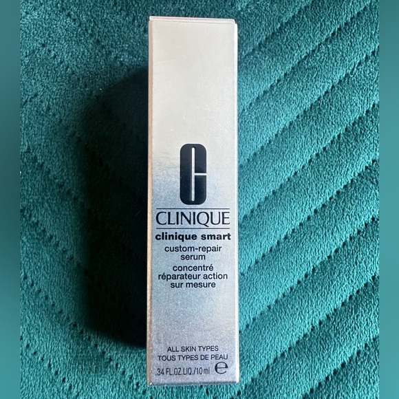 Clinique smart custom repair serum - Picture 1 of 6